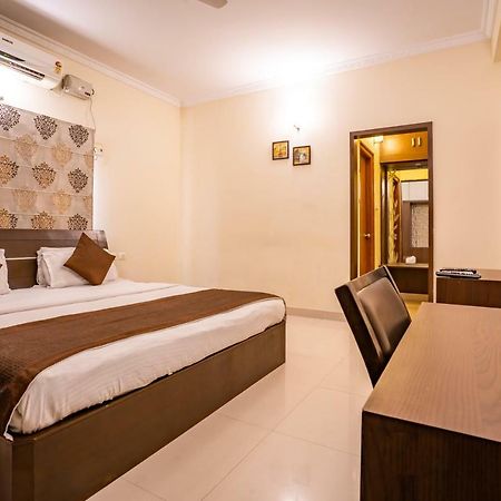 Blueberry Service Apartments Haiderabad Buitenkant foto