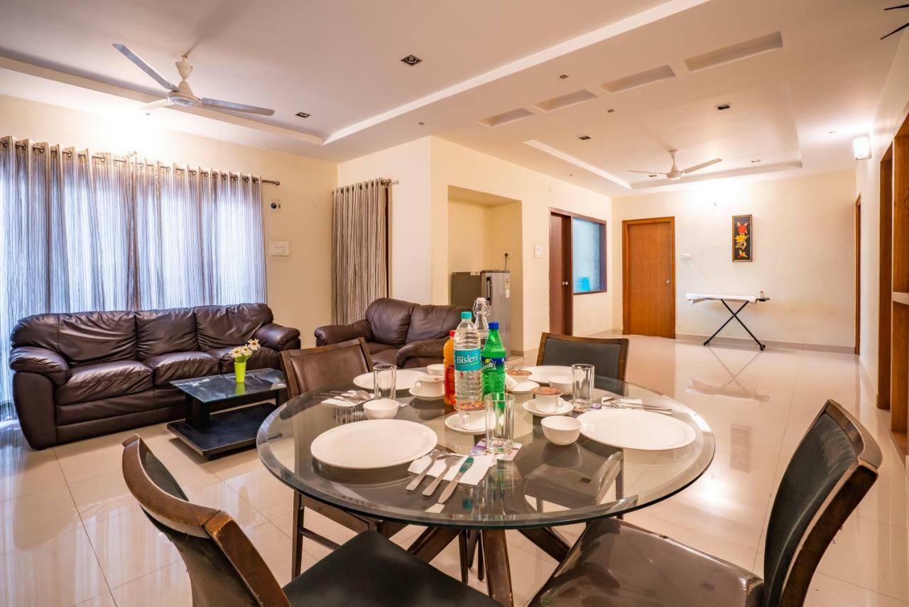 Blueberry Service Apartments Haiderabad Buitenkant foto