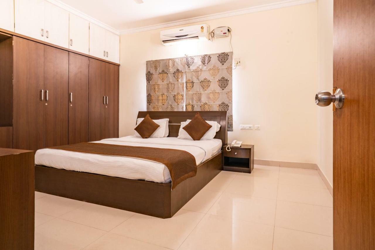 Blueberry Service Apartments Haiderabad Buitenkant foto