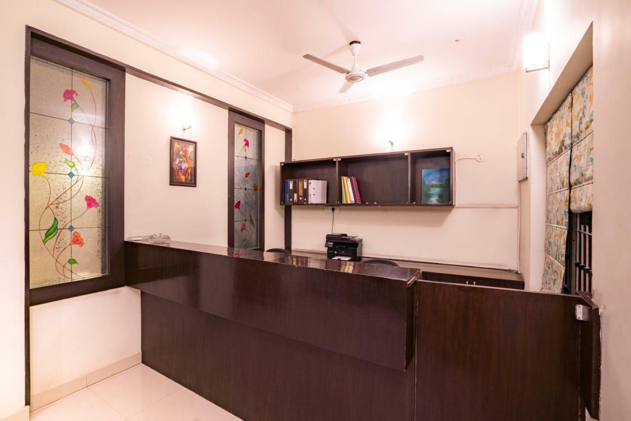 Blueberry Service Apartments Haiderabad Buitenkant foto