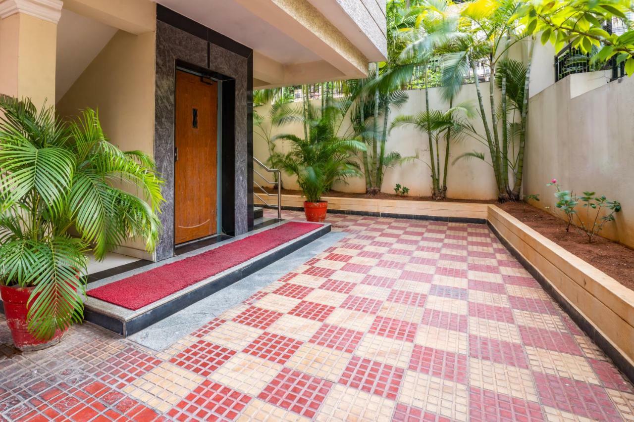 Blueberry Service Apartments Haiderabad Buitenkant foto